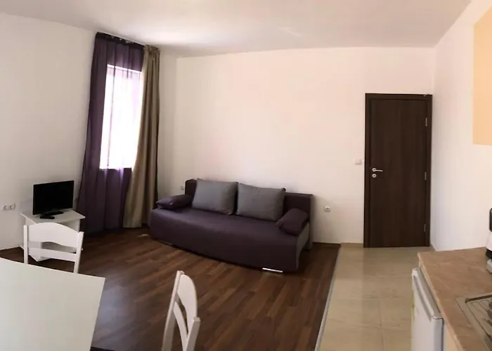 Sea Diamond Apartments